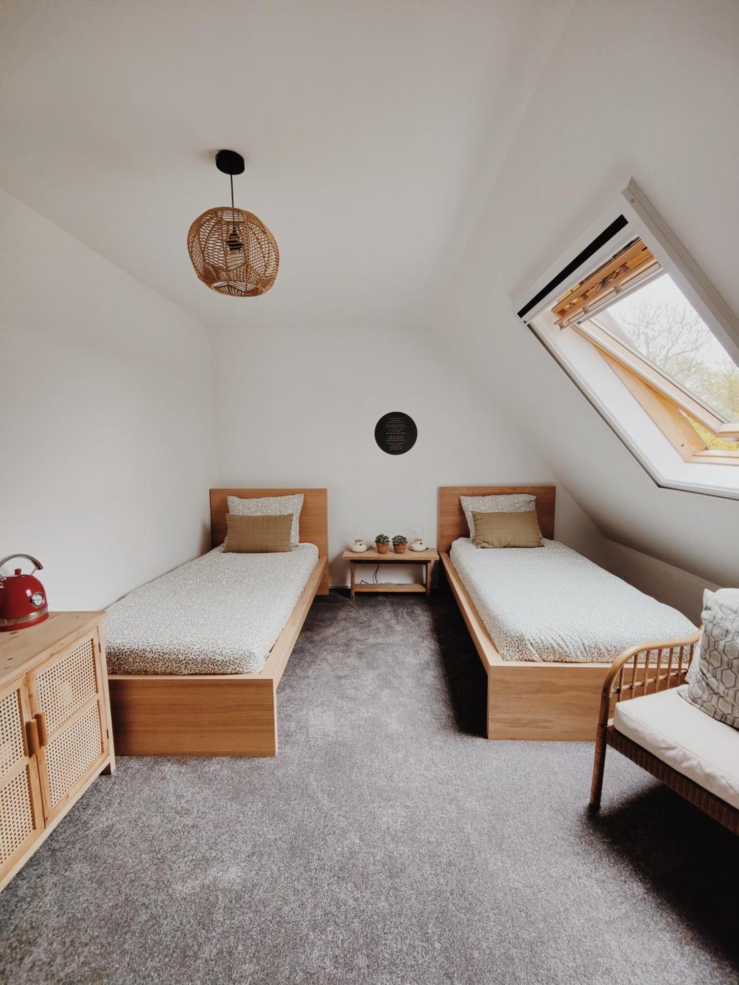 B & B Wijdzicht Wolsum Bagian luar foto